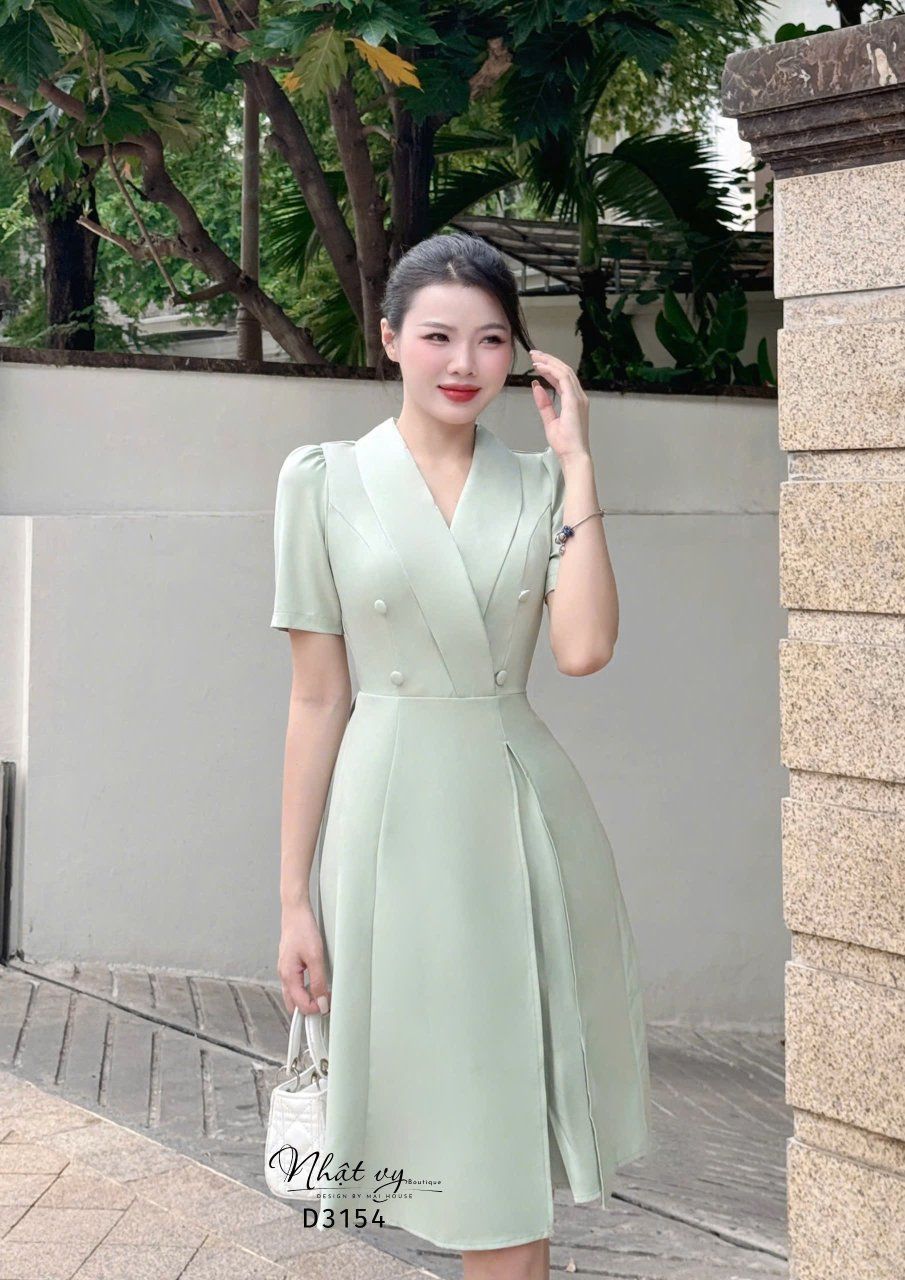 Đầm cổ vest đính nút bọc form dáng xoè - D3154