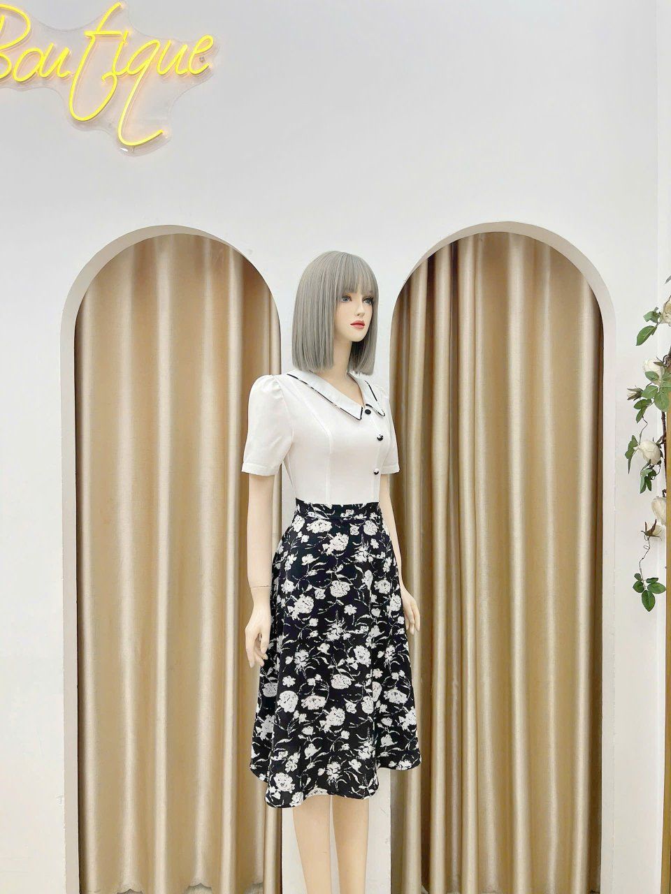 Đầm cổ bèo viền hoa form dáng xoè - D3156