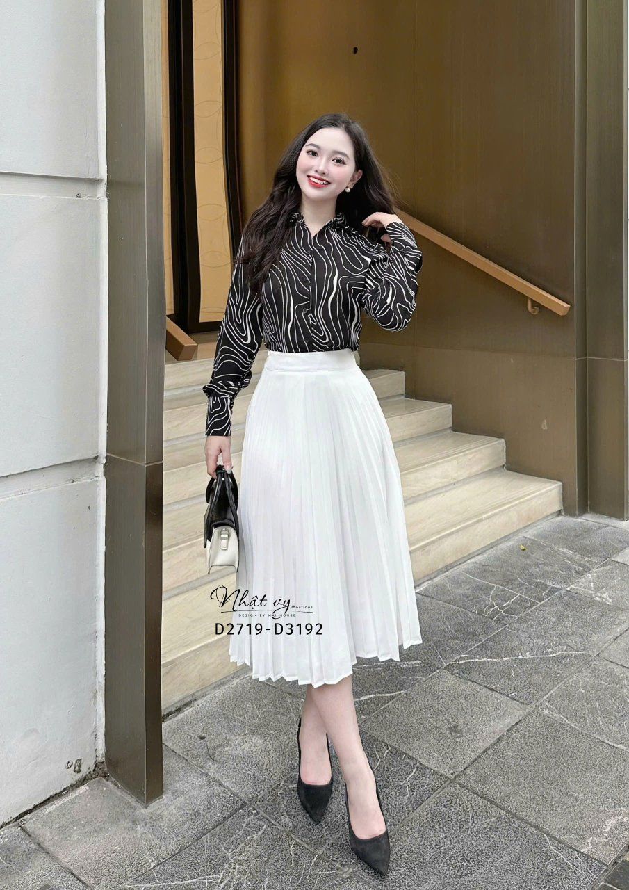 Áo sơ mi hoạ tiết tay dài form dáng suông - D3192