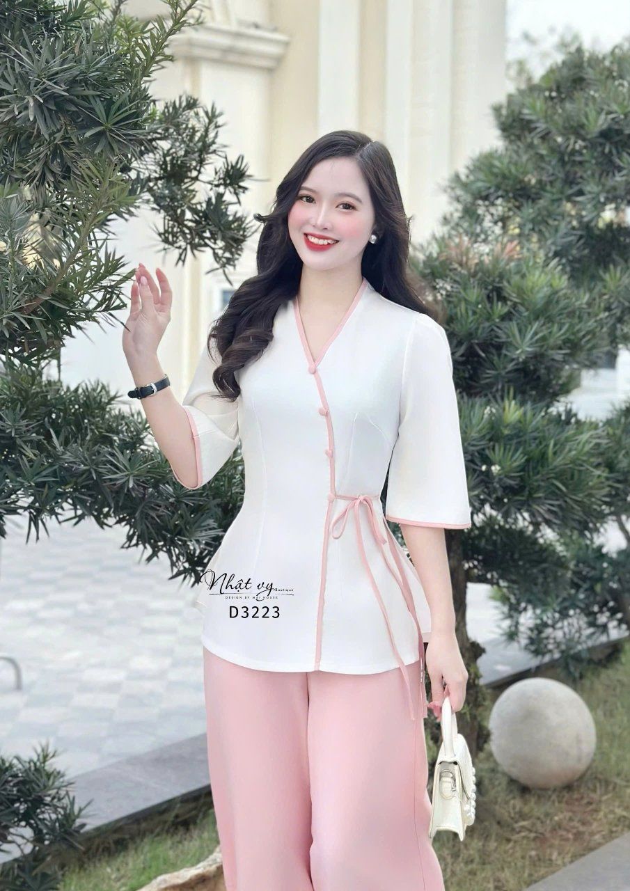 Set đồ lam cổ V cột dây eo - D3223