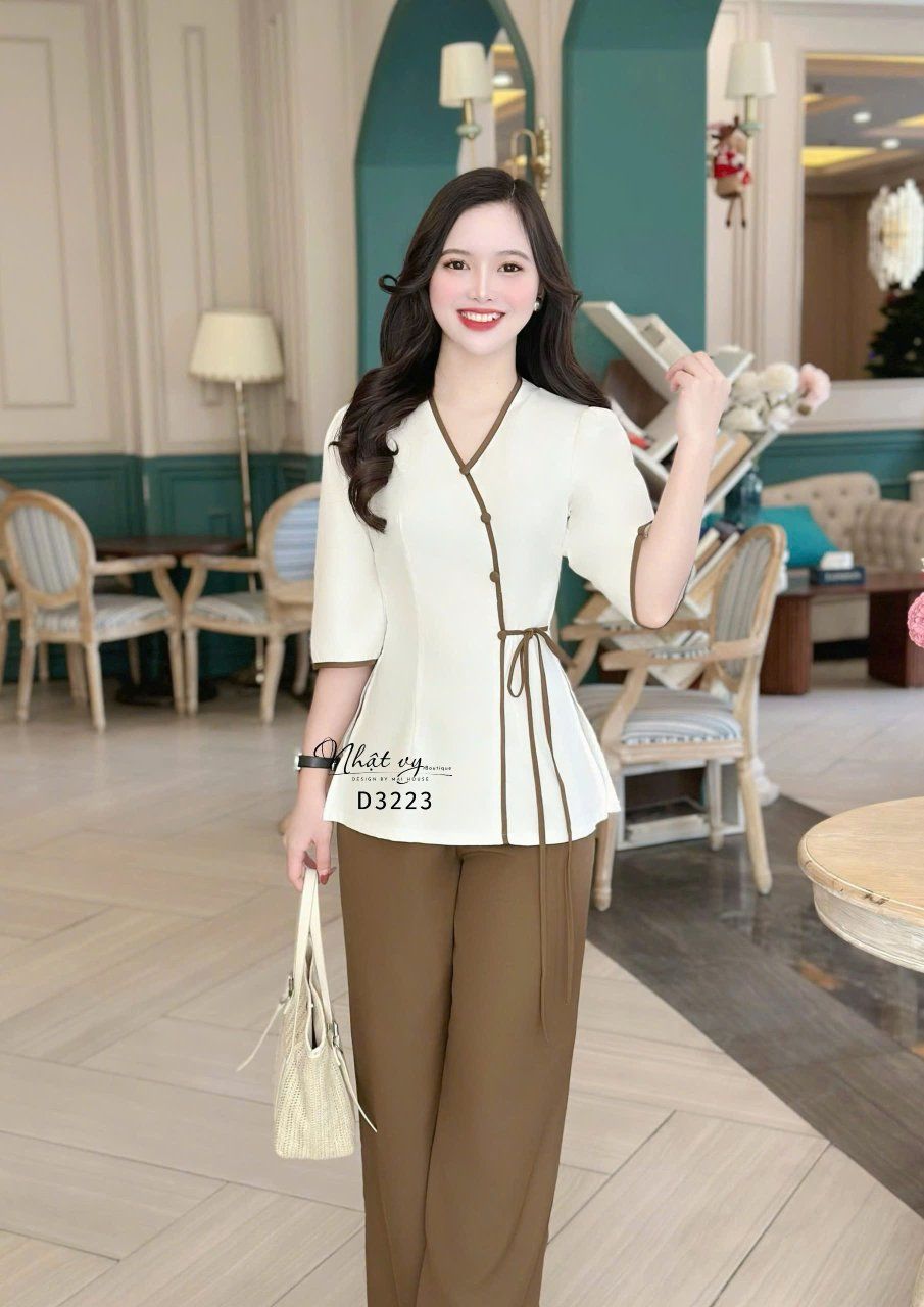 Set đồ lam cổ V cột dây eo - D3223
