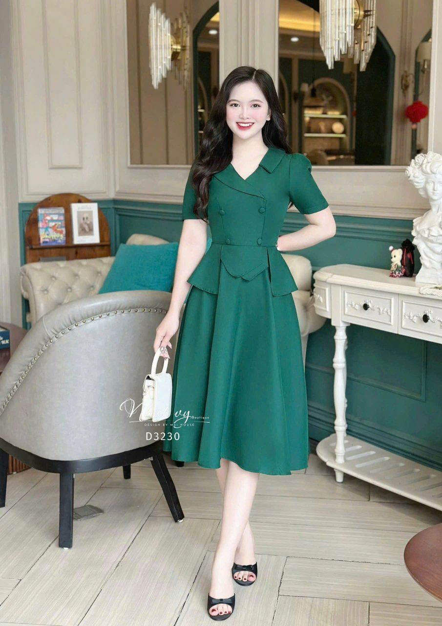 Đầm cổ V bèo cách điệu đính nút bọc form dáng xoè - D3230