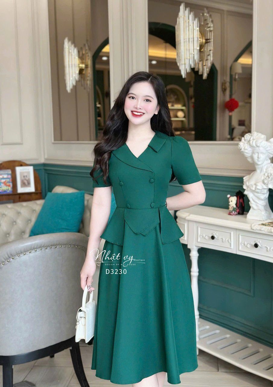 Đầm cổ V bèo cách điệu đính nút bọc form dáng xoè - D3230