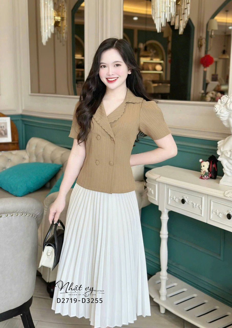 Áo cổ vest tay phồng cổ viền chỉ - D3255