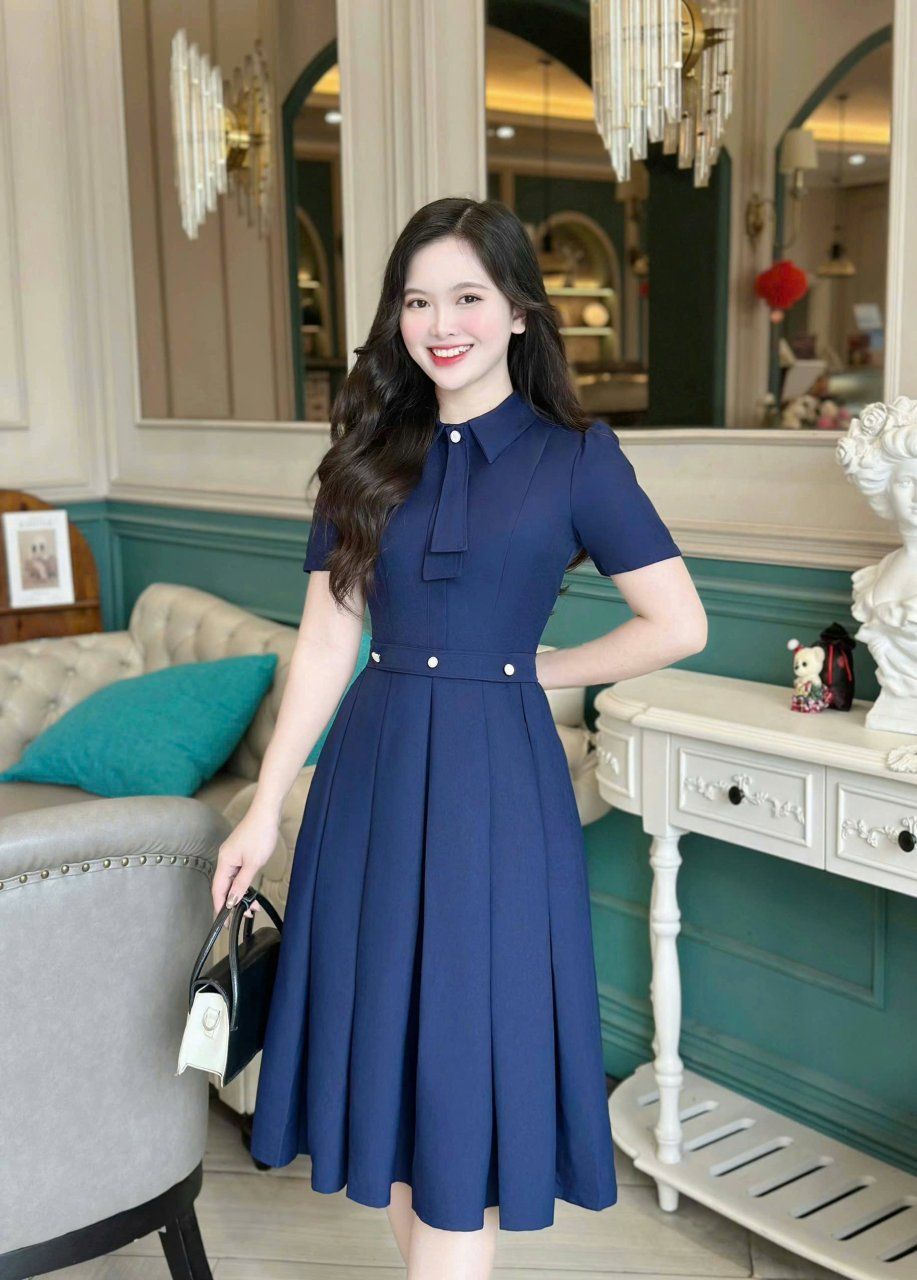 Đầm cổ sơ mi đính nút kiểu xếp ly - D3256