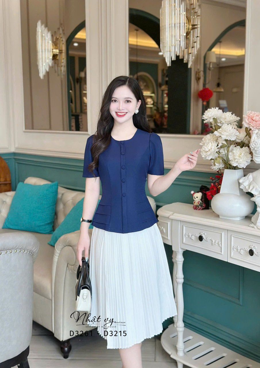 Áo peplum cổ tròn đính nút bọc - D3261