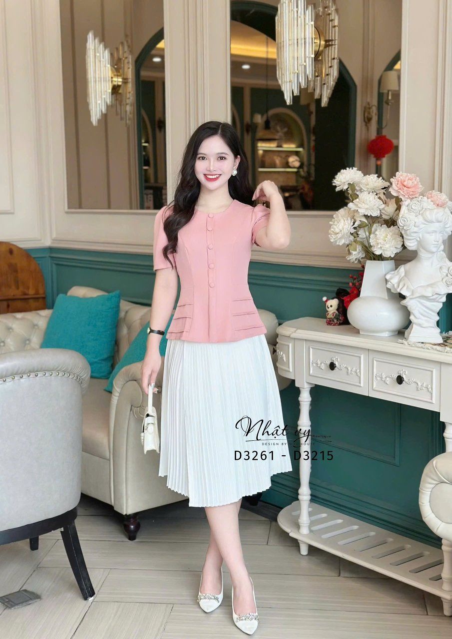 Áo peplum cổ tròn đính nút bọc - D3261