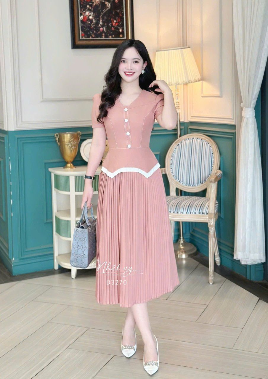 Đầm peplum viền chỉ cách điệu đính nút bọc - D3270
