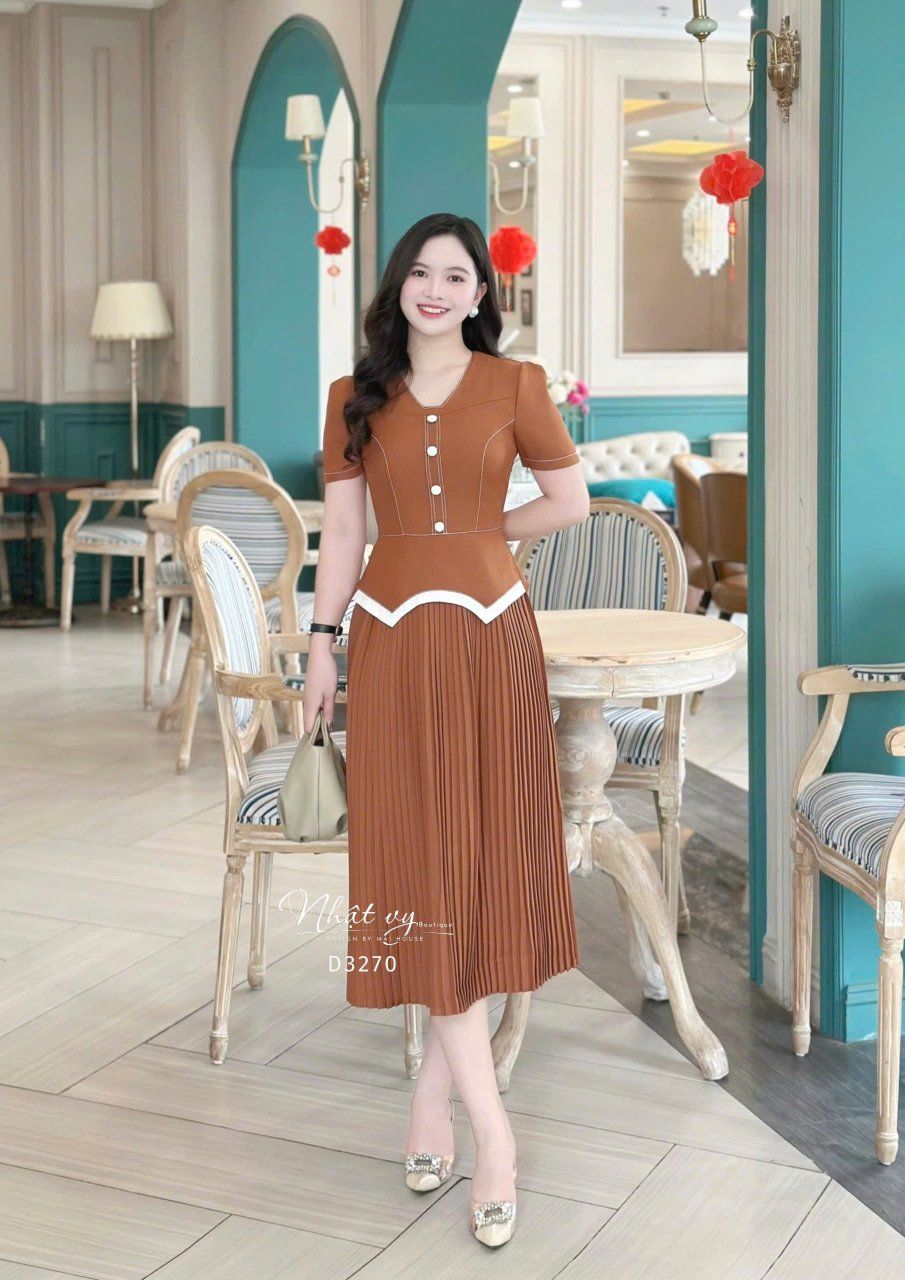 Đầm peplum viền chỉ cách điệu đính nút bọc - D3270