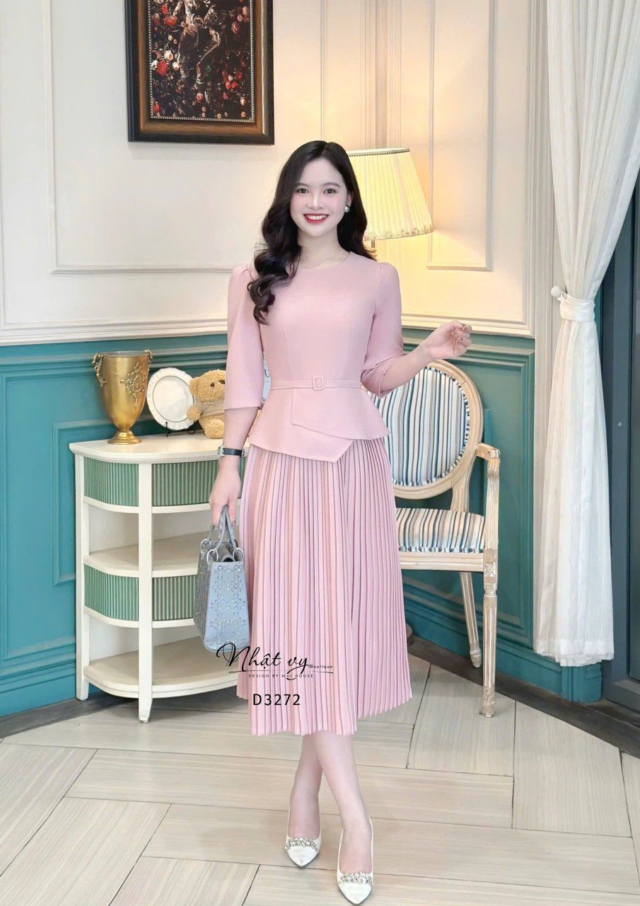 Đầm peplum cổ tròn tay lửng form dáng ôm - D3272