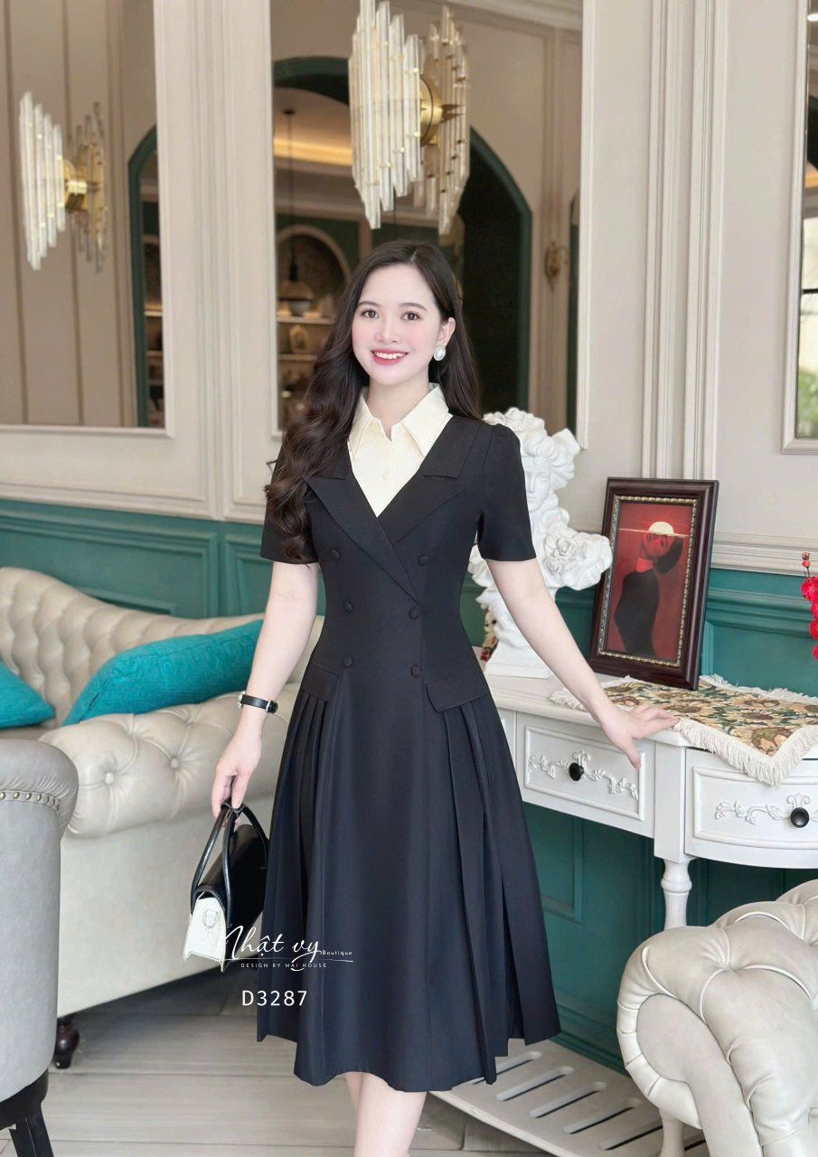 Đầm xếp ly dáng ôm đính nút bọc - D3287