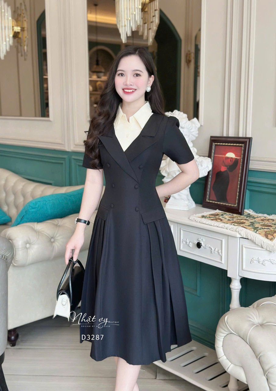 Đầm xếp ly dáng ôm đính nút bọc - D3287