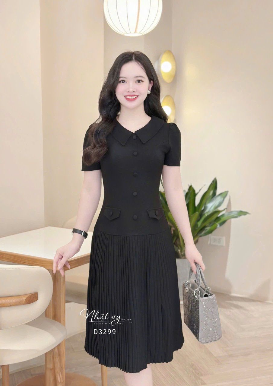 Đầm cổ tim đính nút bọc form dáng dài - D3299