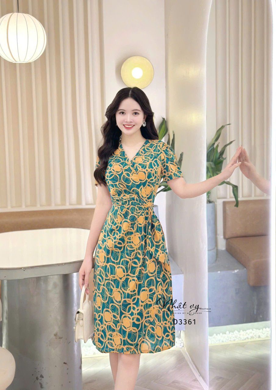 Đầm cổ V họa tiết nhấn eo cách điệu - D3361