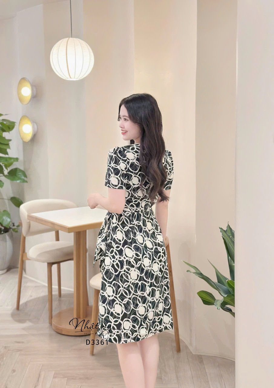 Đầm cổ V họa tiết nhấn eo cách điệu - D3361