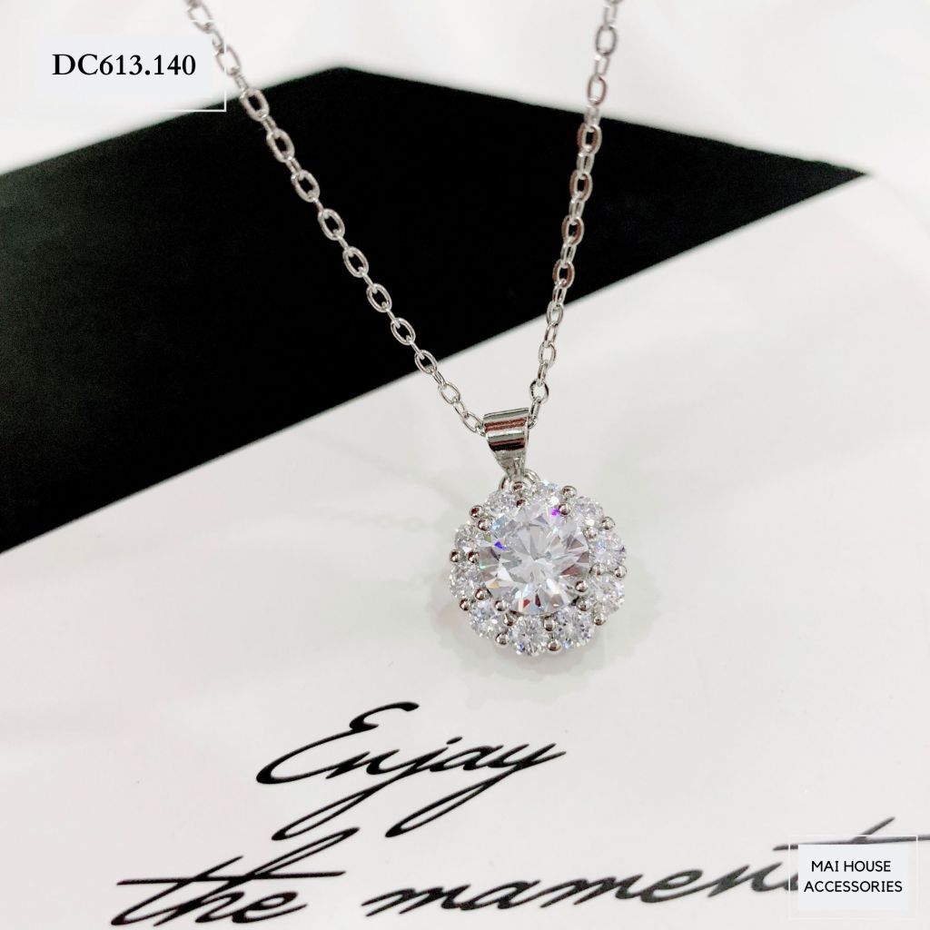 DÂY CHUYỀN BÔNG HOA ĐÁ Ở GIỮA - DC613