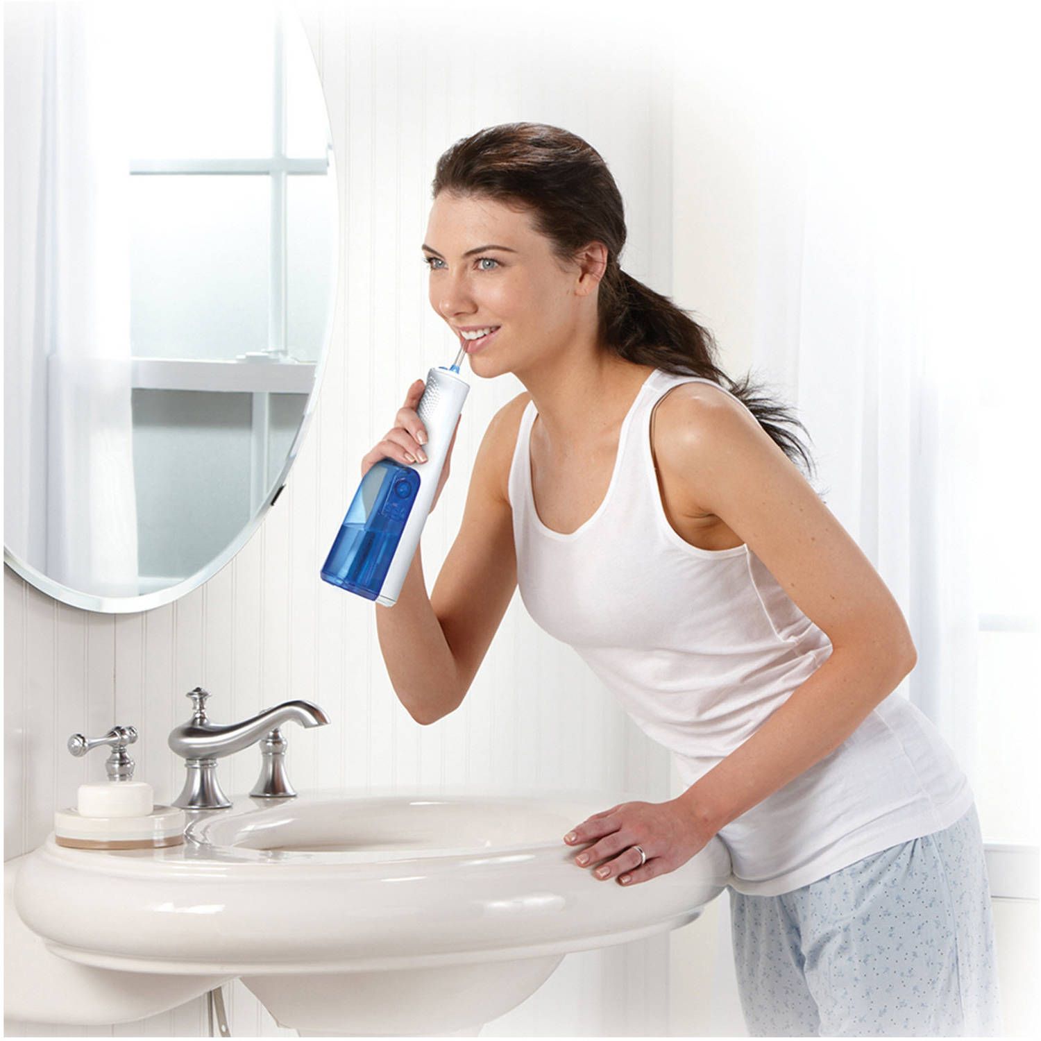 Máy Tăm Nước Không Dây WaterPik Cordless Express WF-02E2