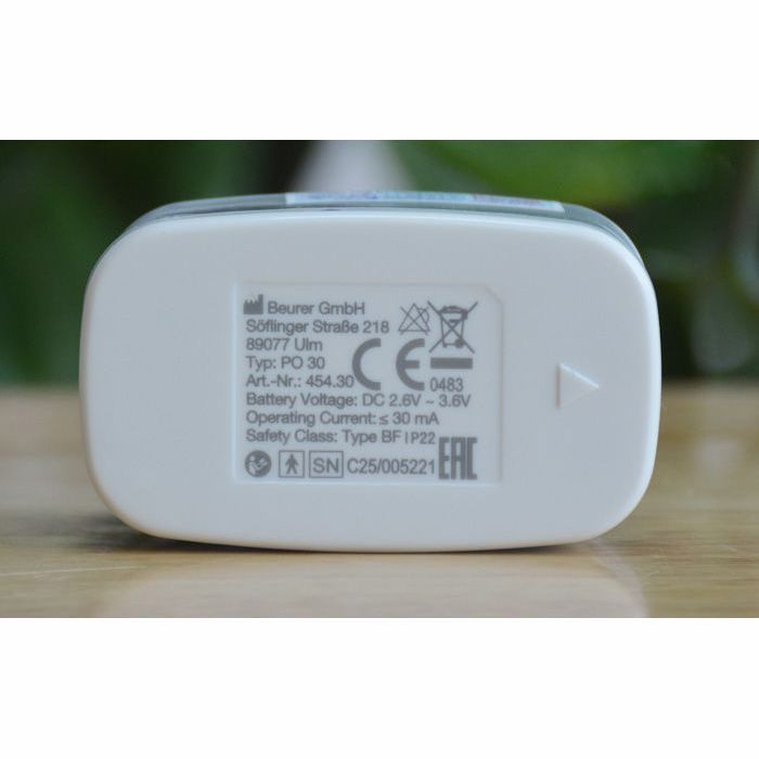 Máy Đo Nồng Độ Oxy Trong Máu (SPO2) Và Nhịp Tim Beurer PO30