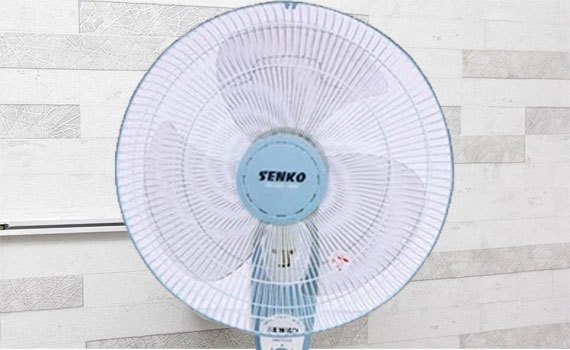 Quạt treo Senko TC1626 màu môn mát khắp cả phòng