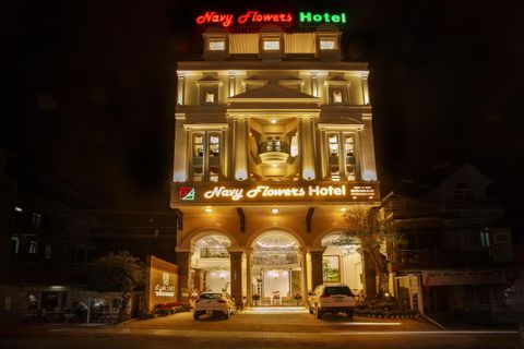 Navy Flowers Hotel