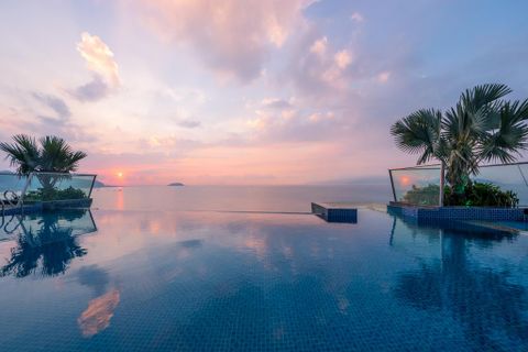 Royal Beach Boton Blue Hotel & Spa