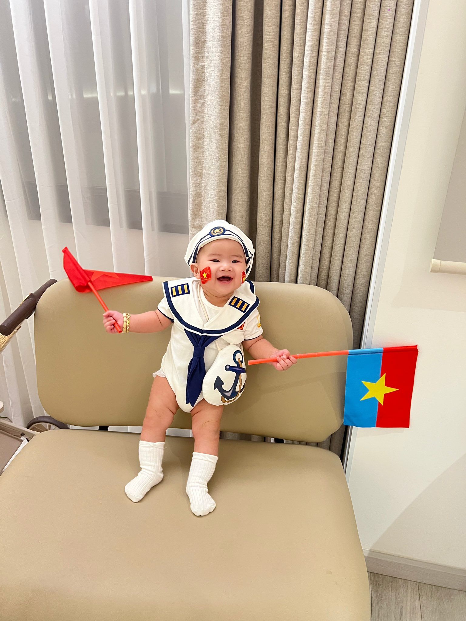 11-19kg Set body thủy thủ siêu ngầu cho bé- Set gồm bodysuit, nón, túi đeo chéo - set body hải quân 2/9