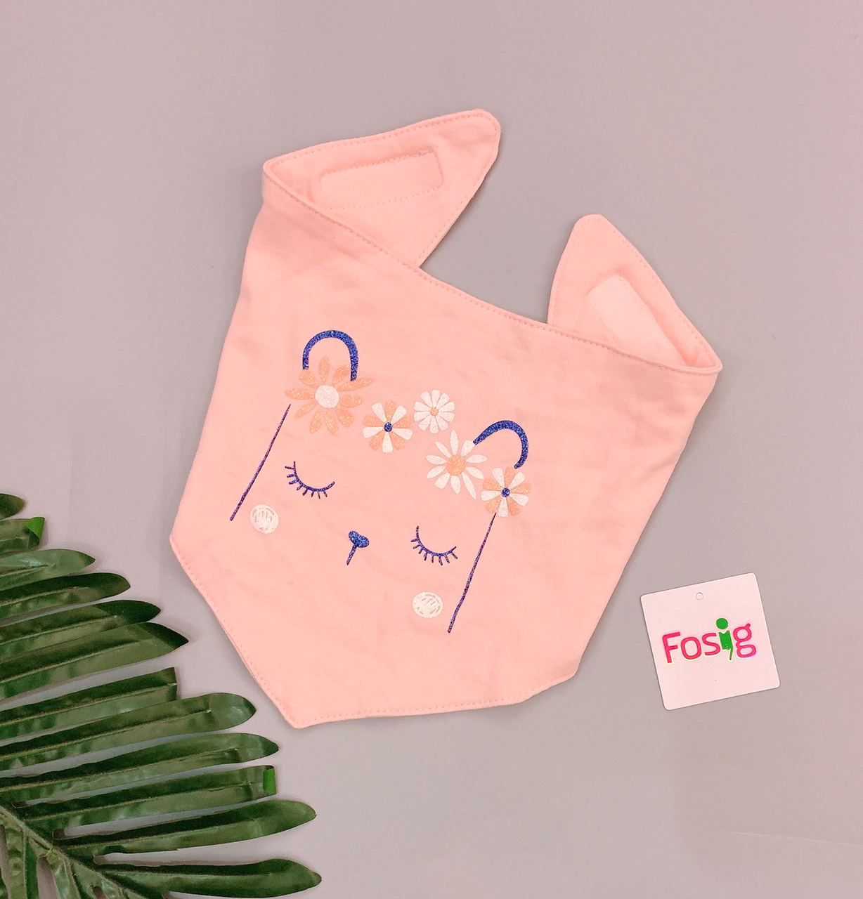 Yếm Cổ Tam Giác Bé Gái - Hồng/Gấu