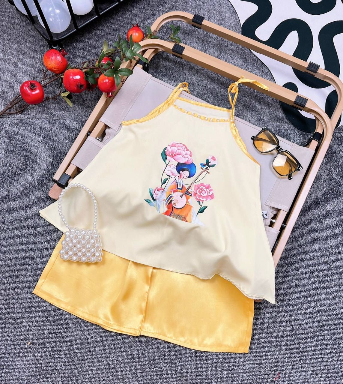 10-22kg Set áo yếm lễ hội cho bé gái- Vàng A104