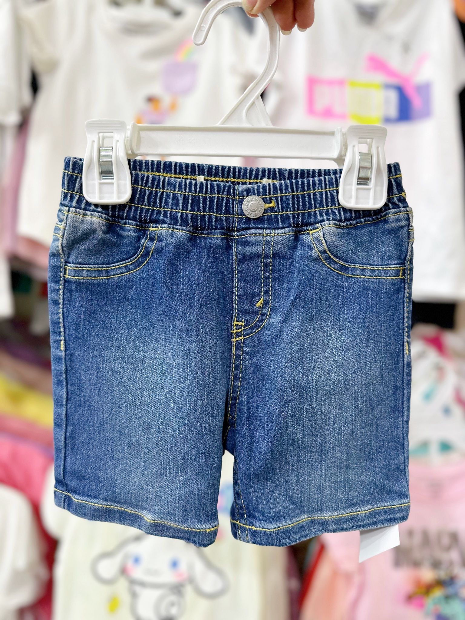 12M-2Y Quần short jaens L.v bé gái tăng đơ ẩn, lưng thun giả nút khóa- Xanh chỉ vàng QS02