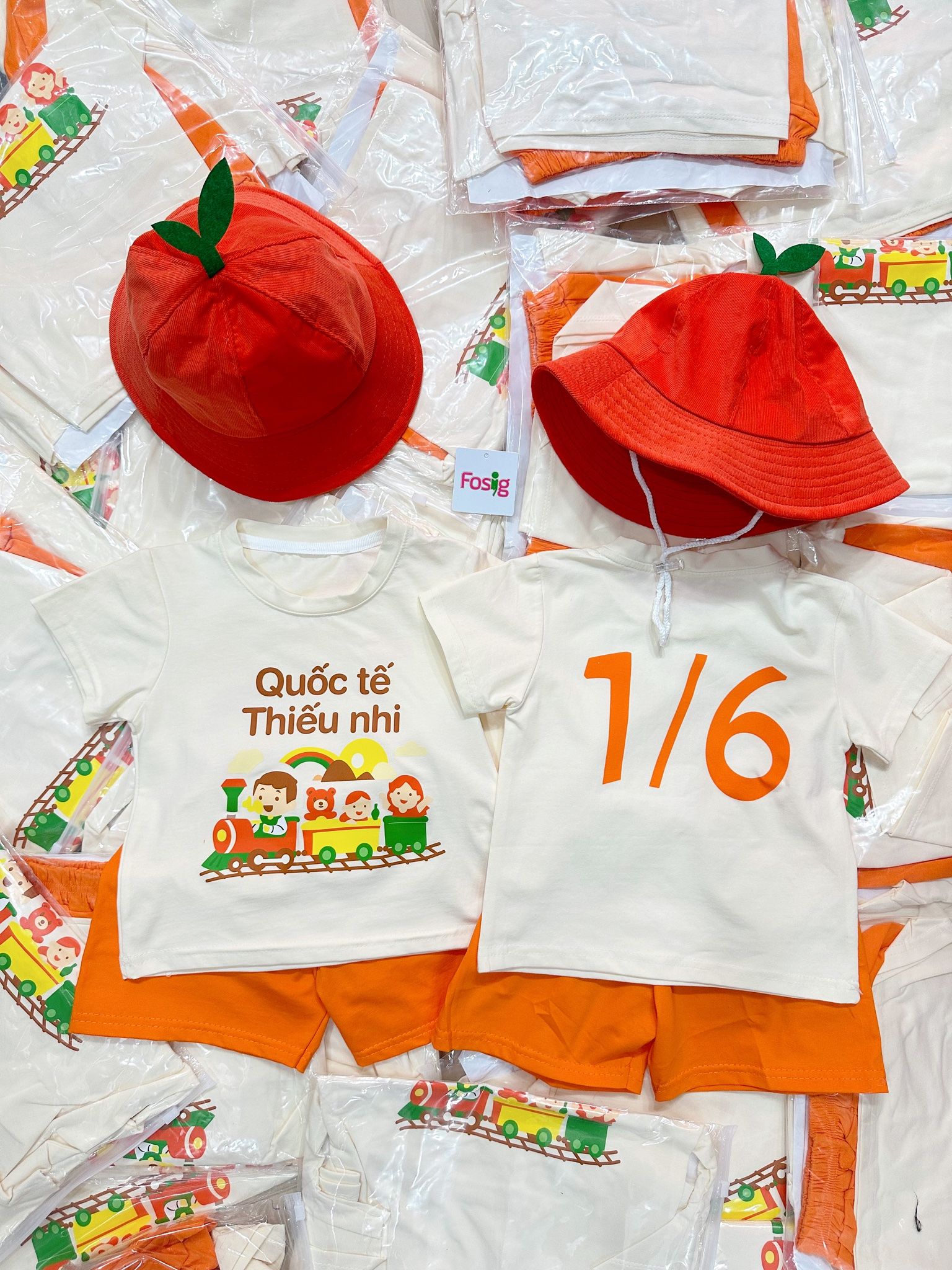 14-24kg Set 3 món chơi lễ 1/6 cho bé, thun 4 chiều tha hồ chạy nhảy- Nón mầm, quần, áo