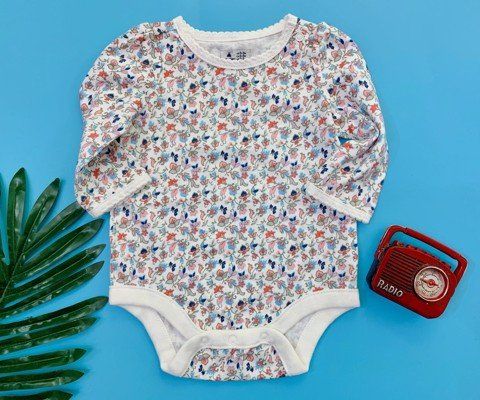  [0-3m] Bodysuit Tay Dài Bé Gái GP - Trắng Hoa Hồng 