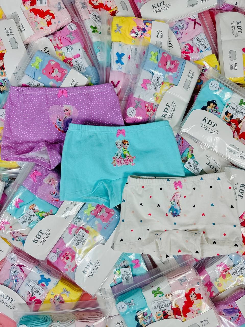 21-35kg Set 3 quần chip đùi bé gái KDT in họa tiết- Elsa S3CDG