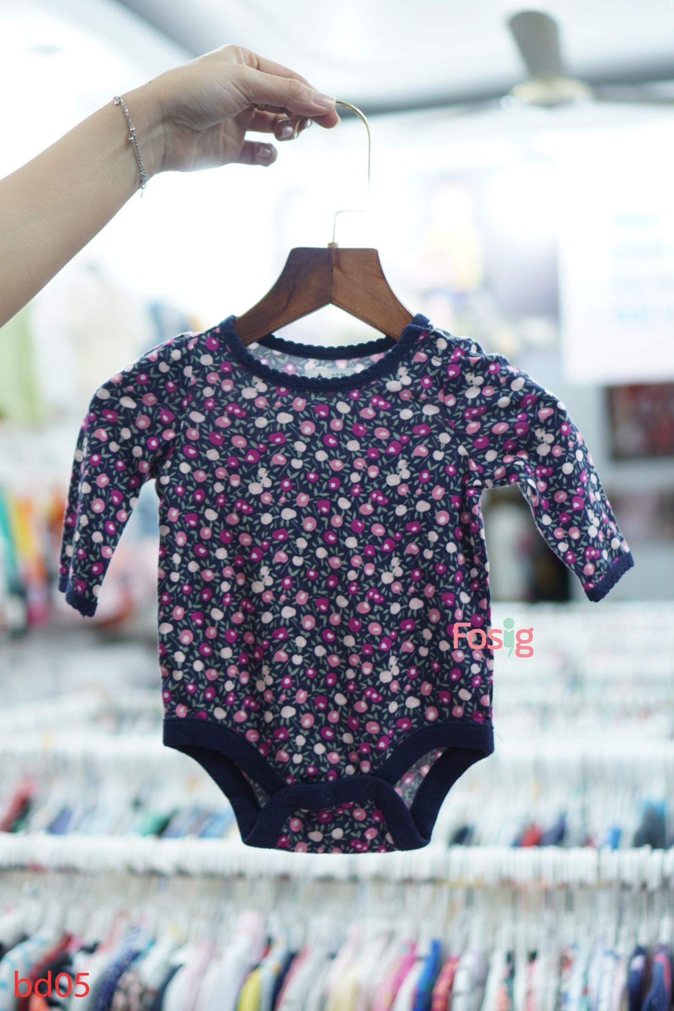  [3-6m] Bodysuit Tay Dài Bé Gái GP - Đen Qủa Hồng 