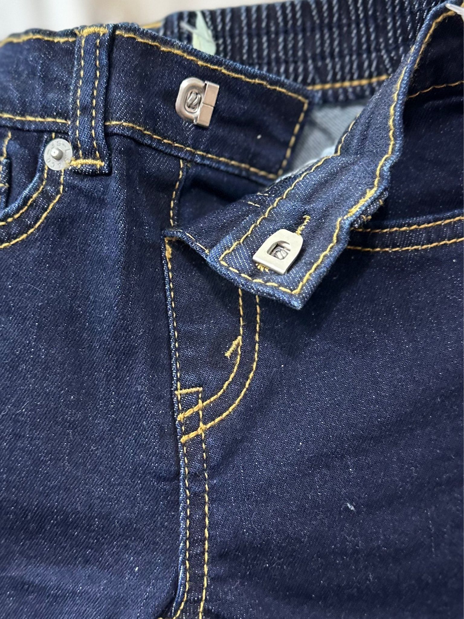 7-9kg 12M Quần short jaens L.v bé gái tăng đơ ẩn- Navy đậm QS02