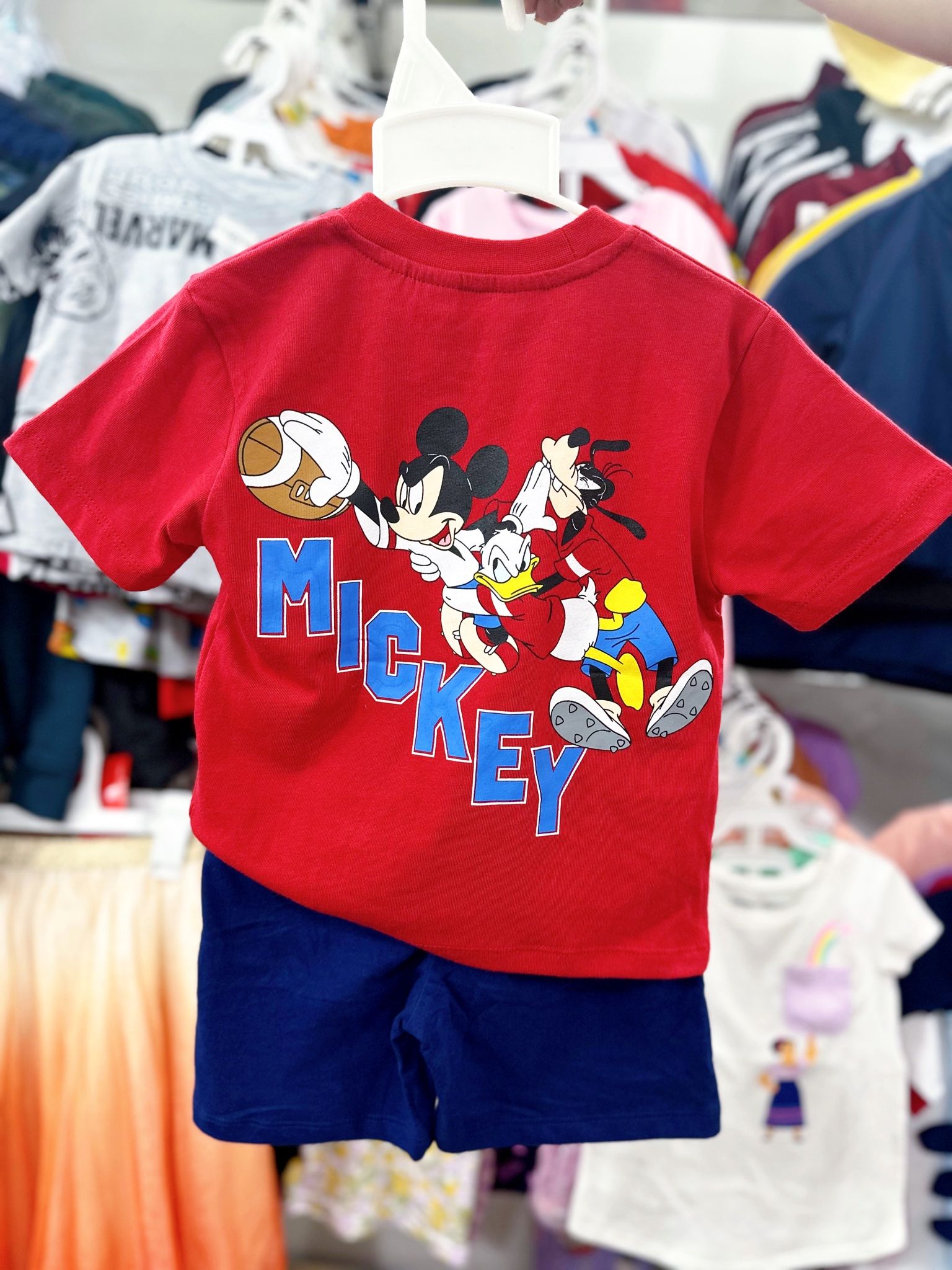 12-14kg; 21-33kg Đồ bộ ngắn H..M form manly, thoáng mát cho bé trai- Đỏ chuột Mickey DB81T