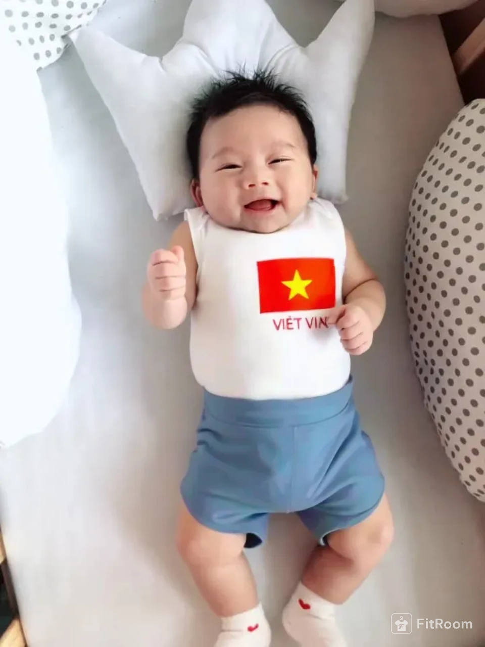 4-13kg Bodysuit cờ đỏ sao vàng cho bé- trắng 3 lỗ
