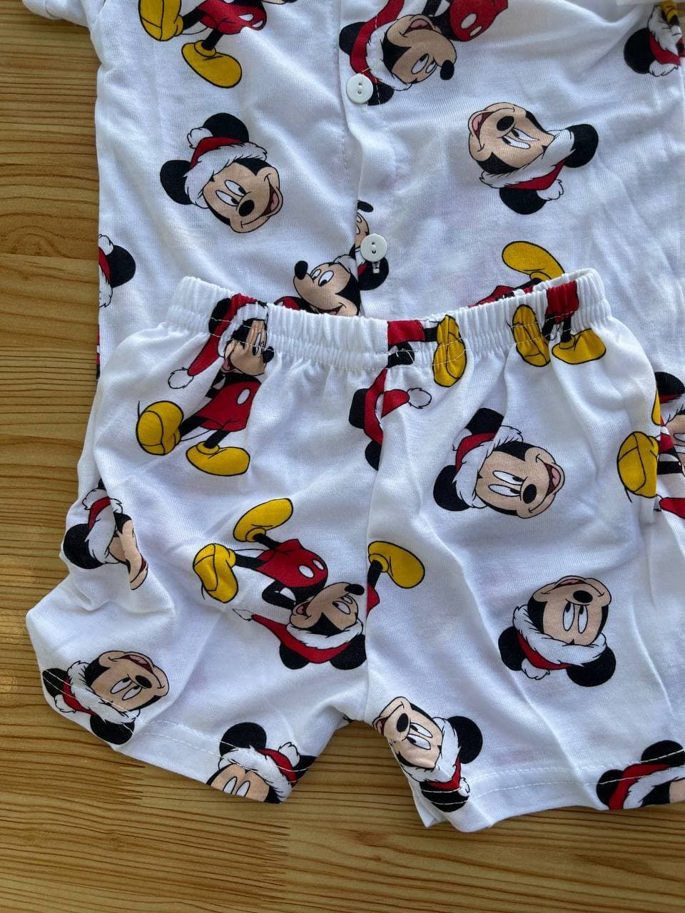  [14-15kg] Đồ Bộ Ngắn Cài Nút Bé Trai - Trắng Mickey 