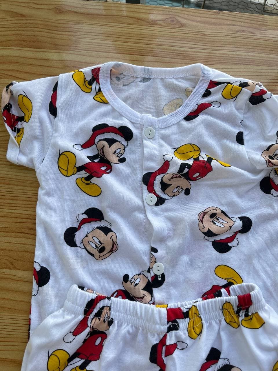  [14-15kg] Đồ Bộ Ngắn Cài Nút Bé Trai - Trắng Mickey 