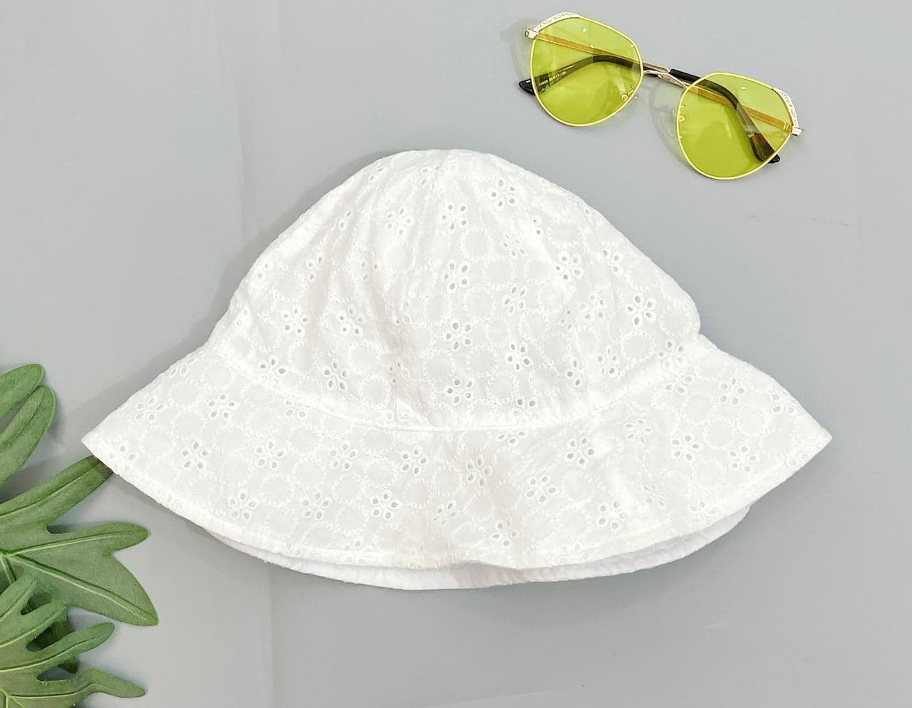 Nón Vành Tròn Chống Nắng Bé Gái - Trắng Hoa Ren