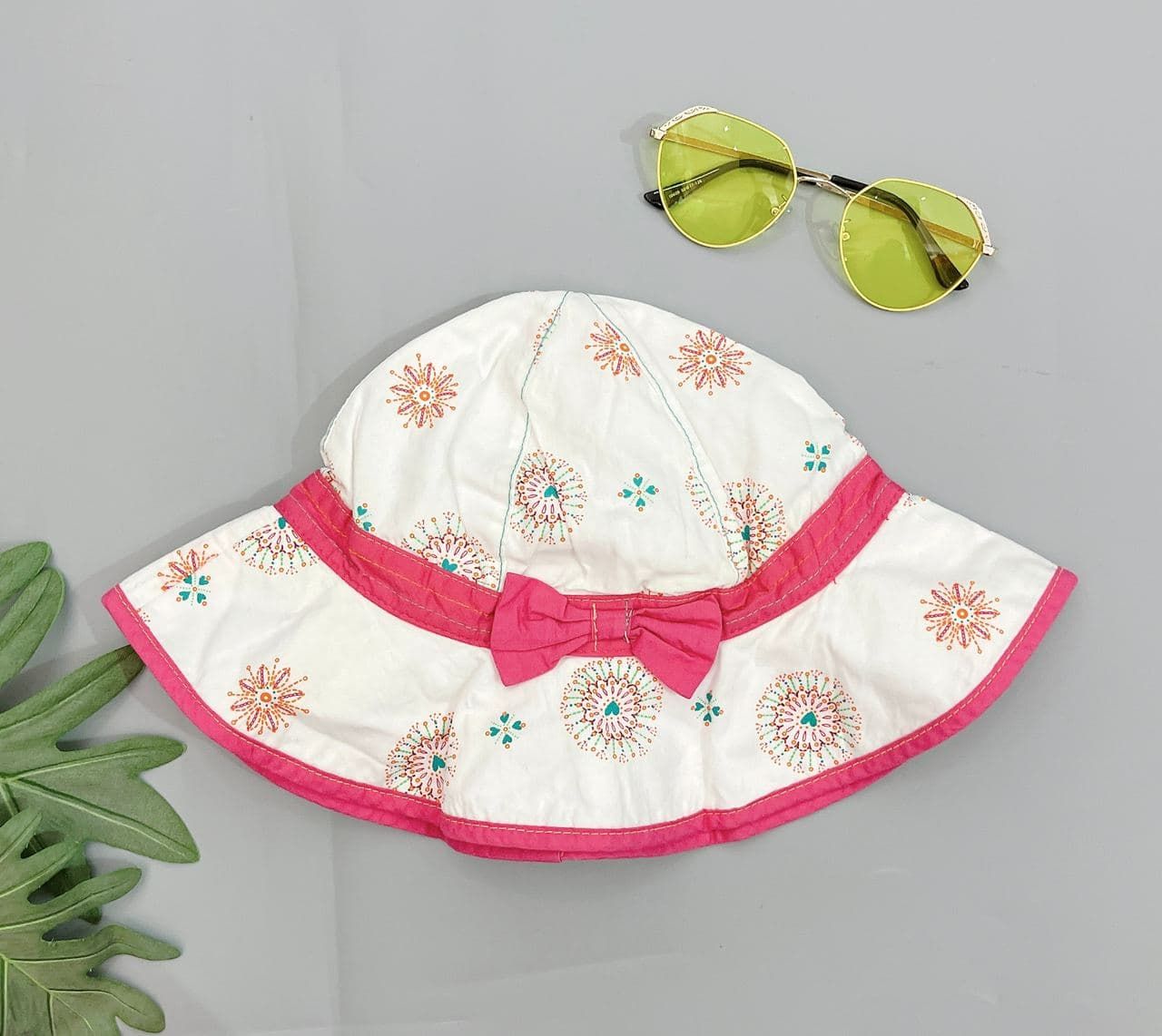 Nón Vành Tròn Chống Nắng Bé Gái - Trắng Họa Tiết Cam