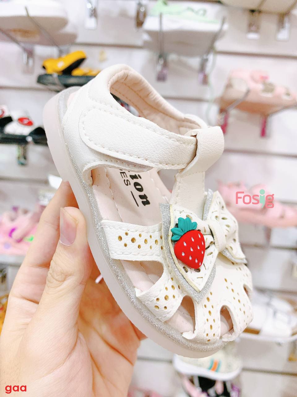  [11.5cm] Giày Sandal Cho Bé Gái - Trắng Dâu Đỏ 