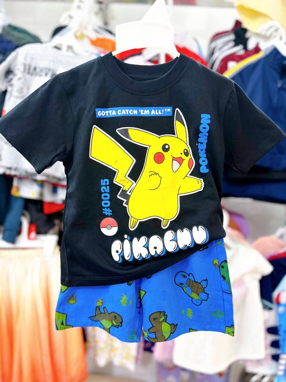 12-14kg Đồ bộ ngắn H..M form manly, thoáng mát cho bé trai- Đen Pika DB81T