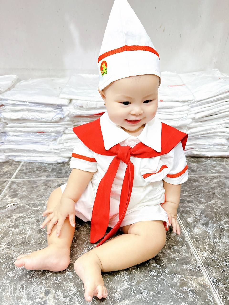 10-24kg Set Bộ 4 món măng non đáng yêu - Set gồm choàng, áo, quần, nón siêu xinh
