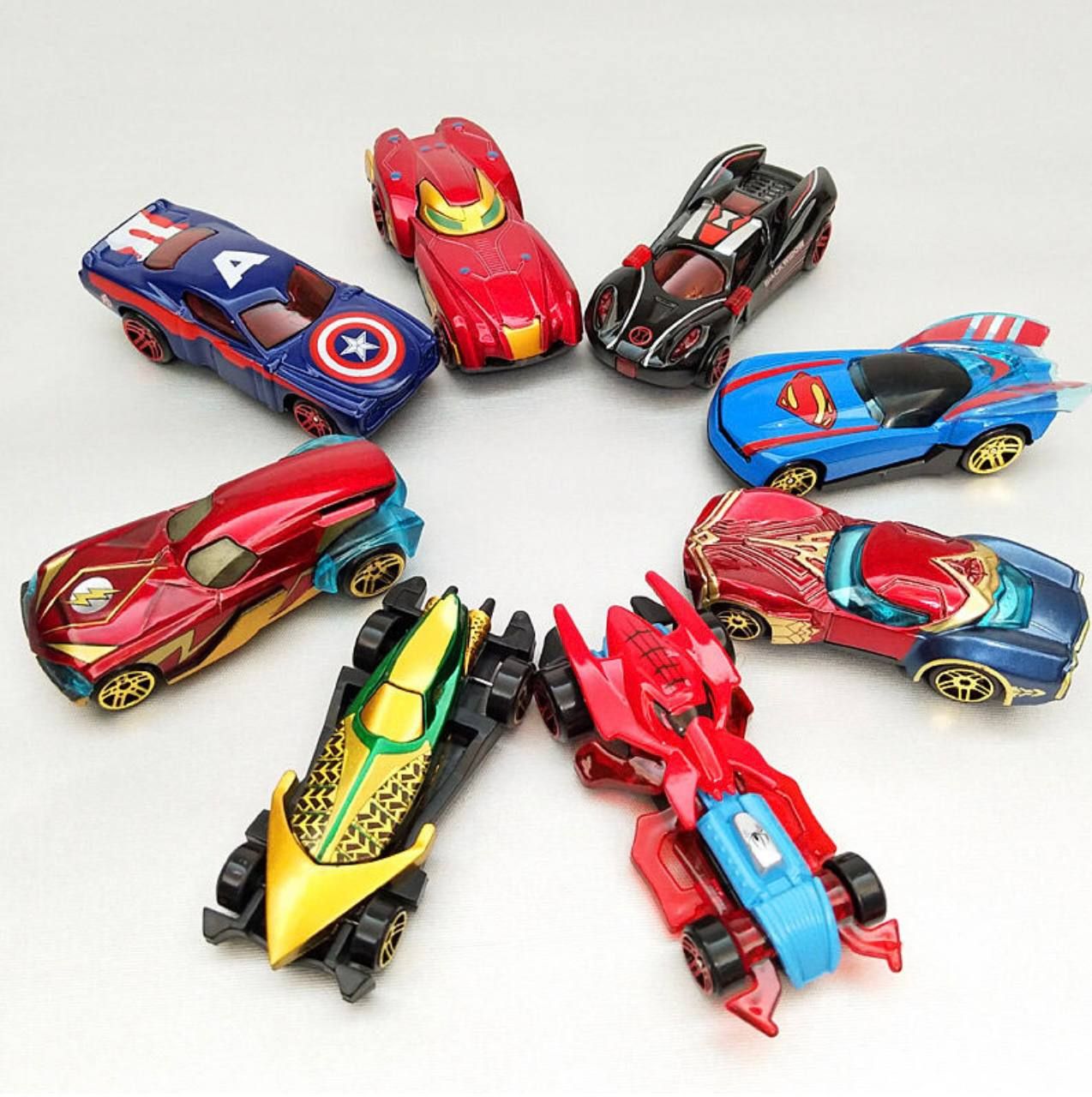 Hộp 8 Xe Kim Loại Siêu Anh Hùng DC Road Racing