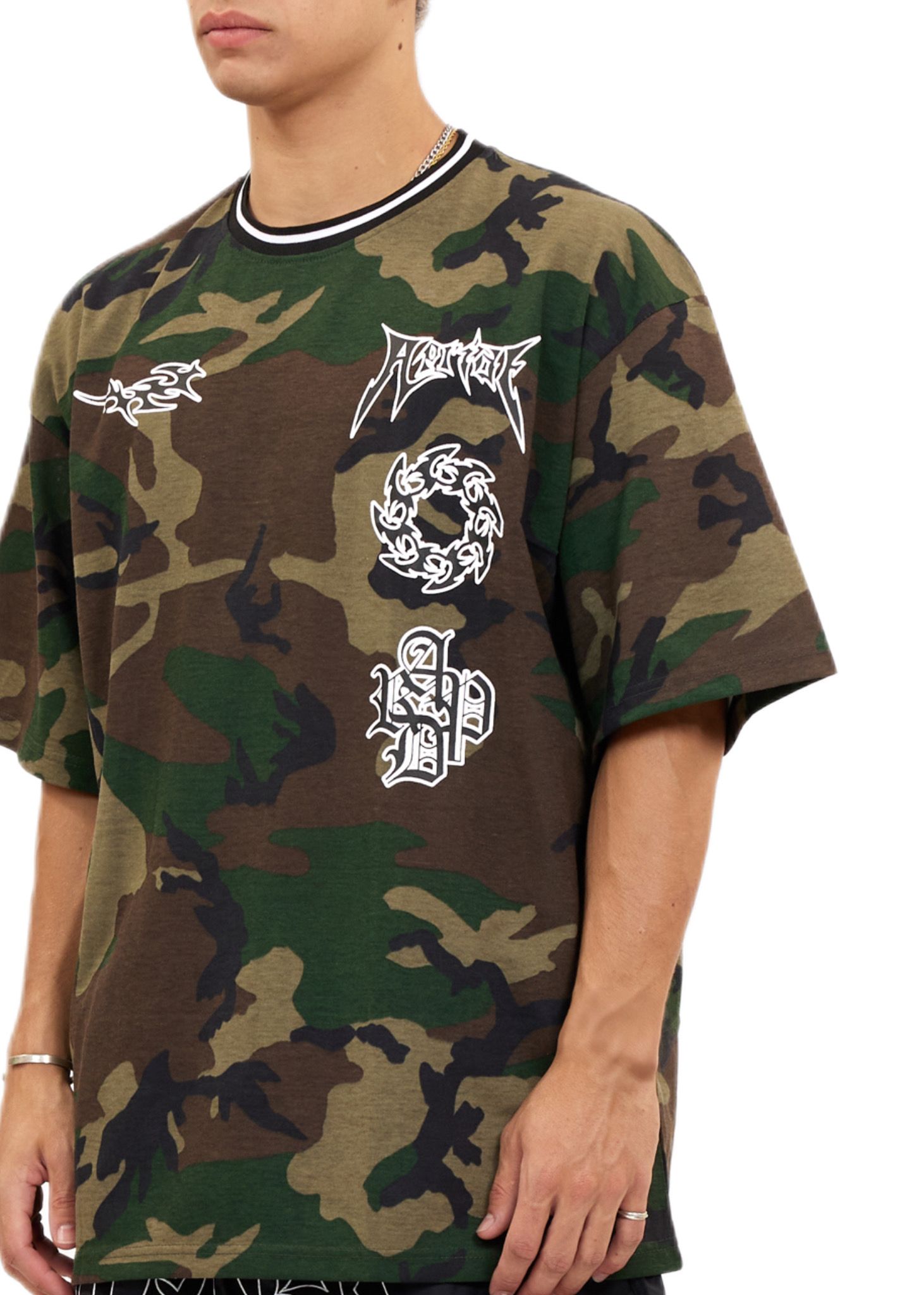 Spiky punk camo tee