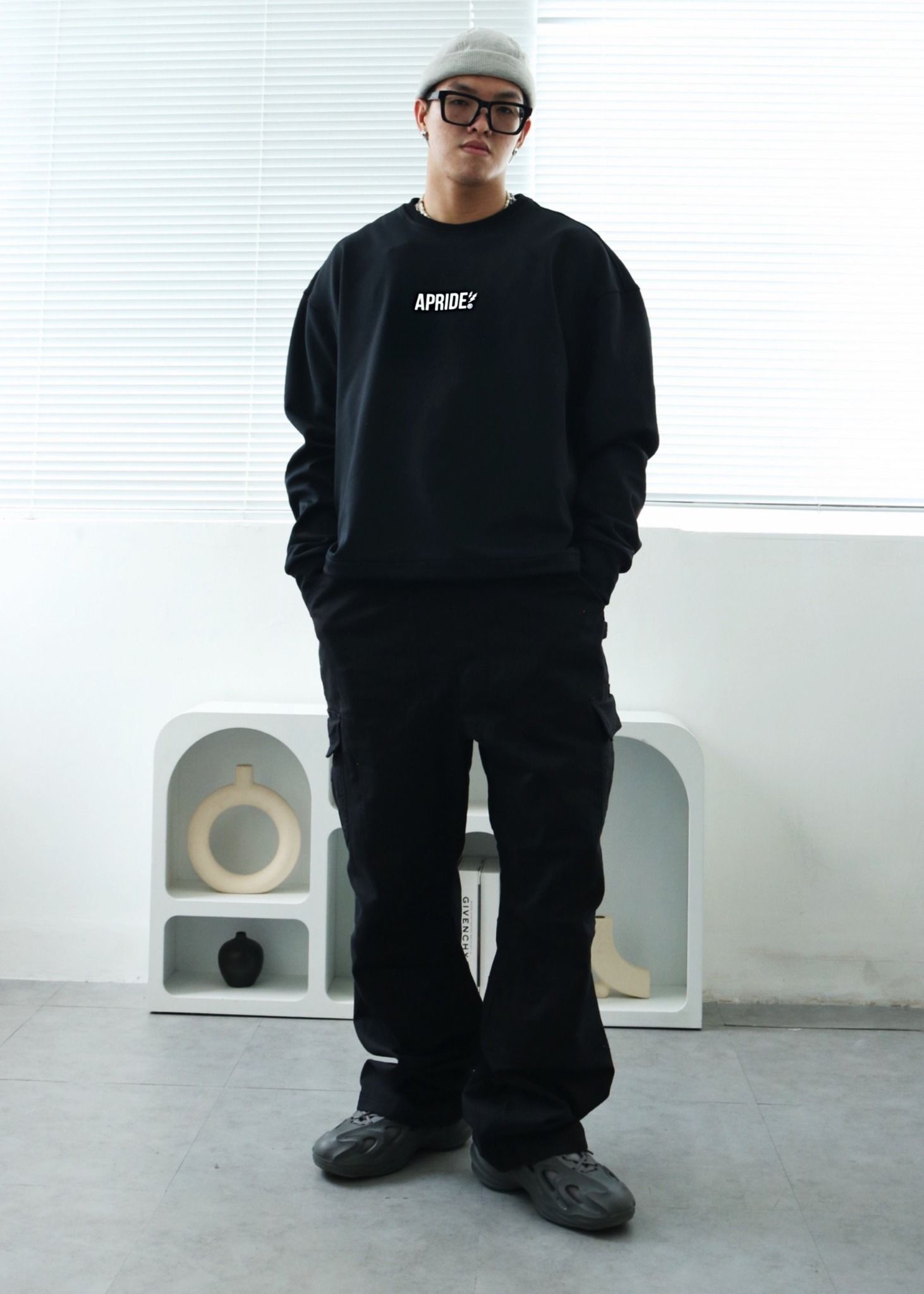  Apride Basic Sweater - Black 