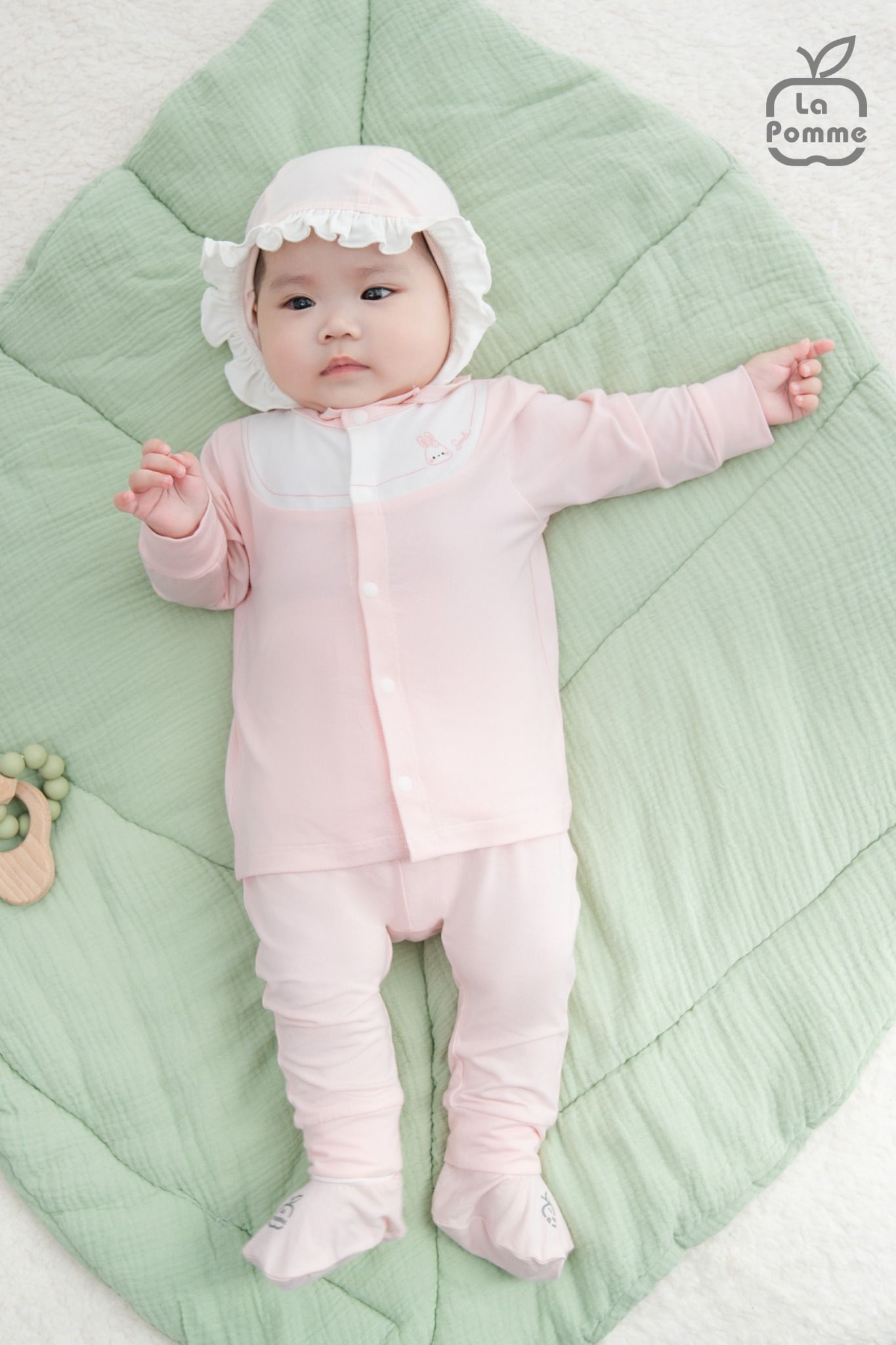 Bộ dài tay cúc giữa La Pomme phối cổ ngọt ngào