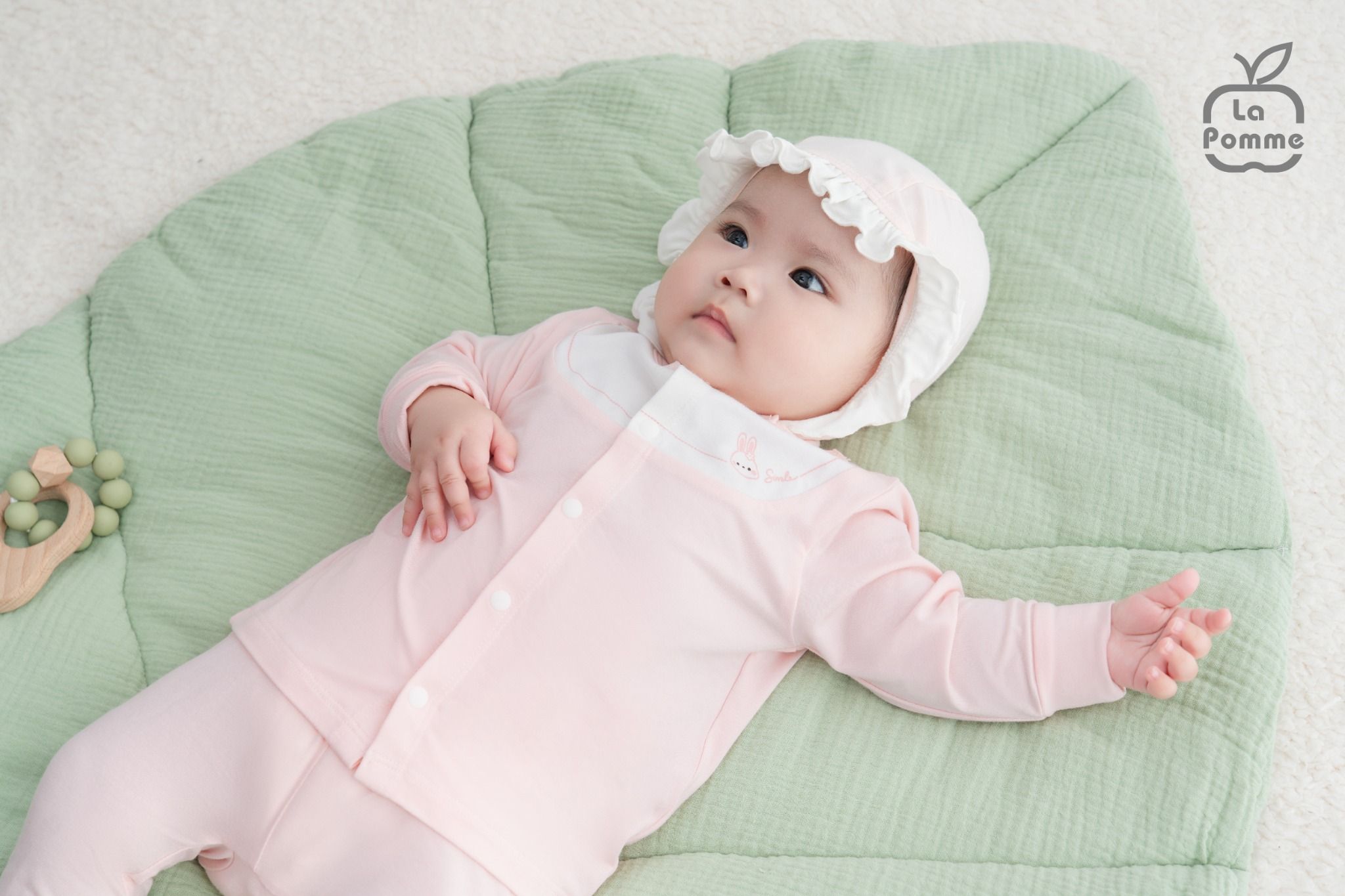 Bộ dài tay cúc giữa La Pomme phối cổ ngọt ngào