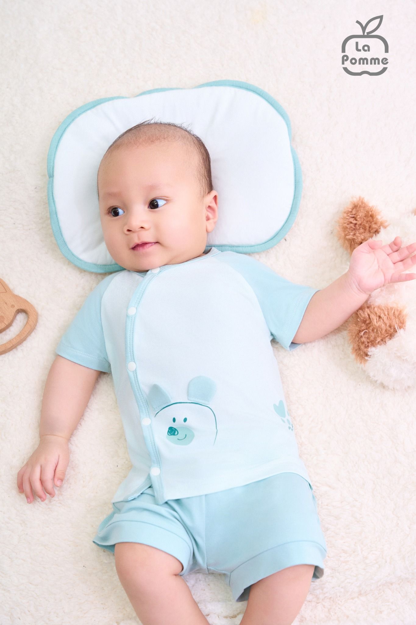 Bộ cộc tay cúc giữa La Pomme Người bạn ú òa