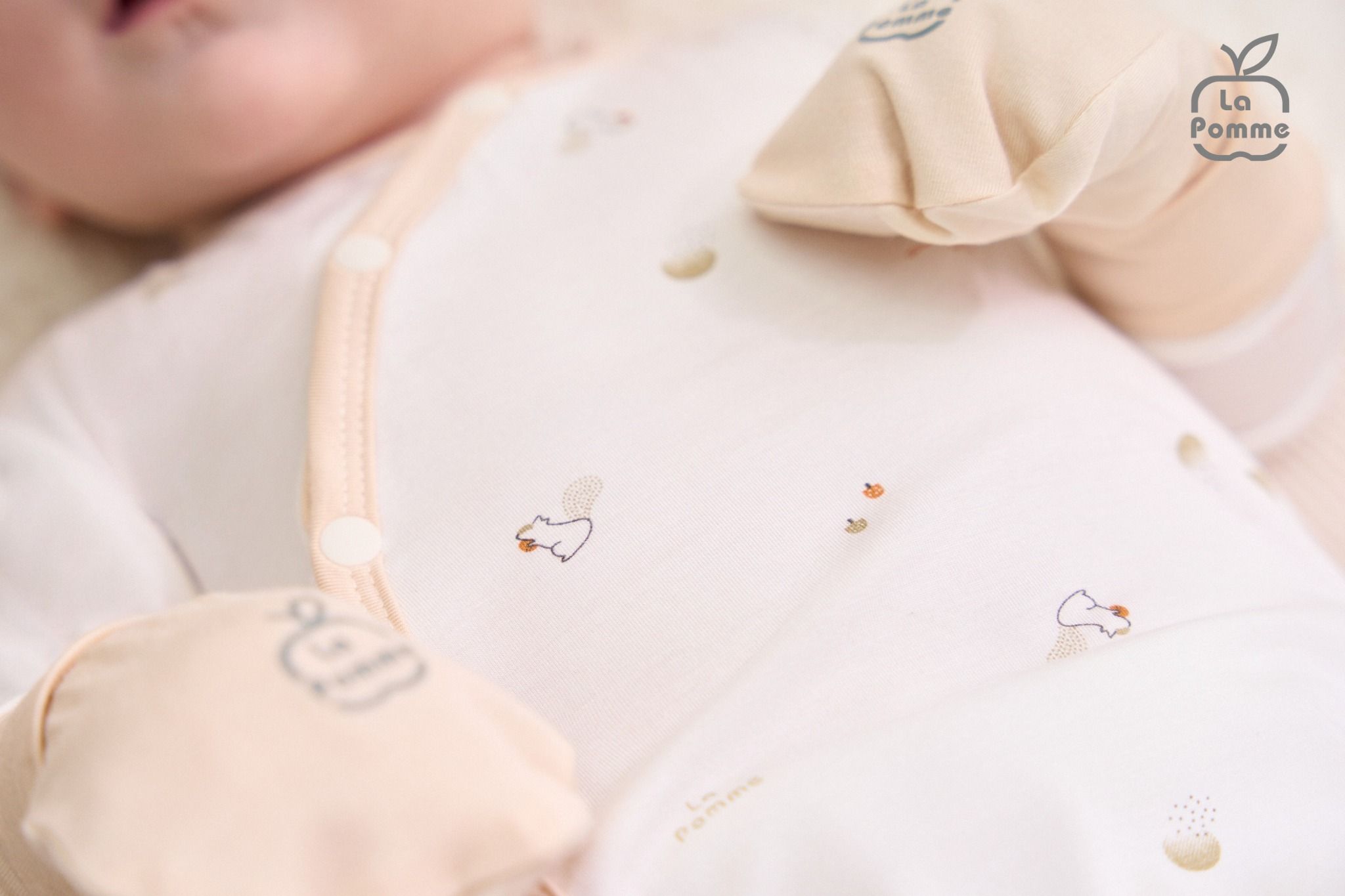 Body dài tay La Pomme Họa tiết bé xinh